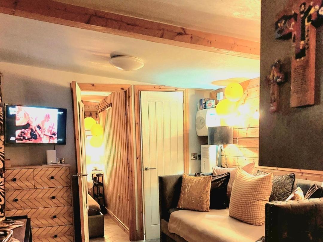 Therapy Lodge Ballycastle Exterior foto